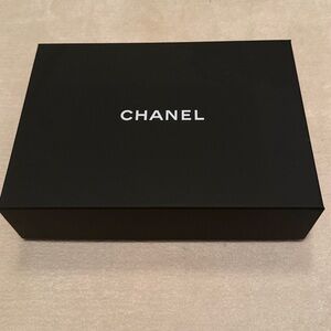 CHANEL Black Gift Box